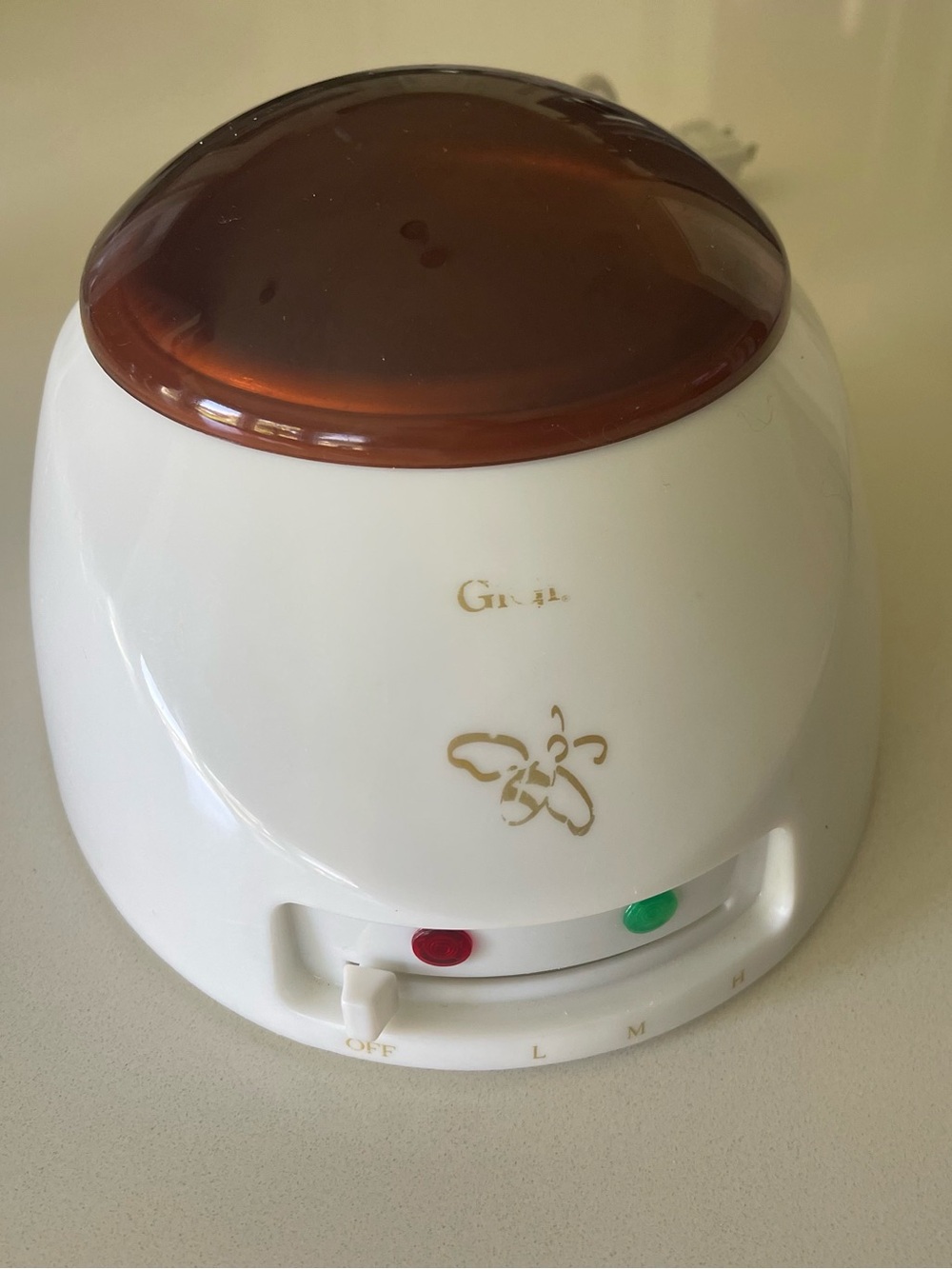 GiGi Professional Multi-Purpose Wax Warmer
